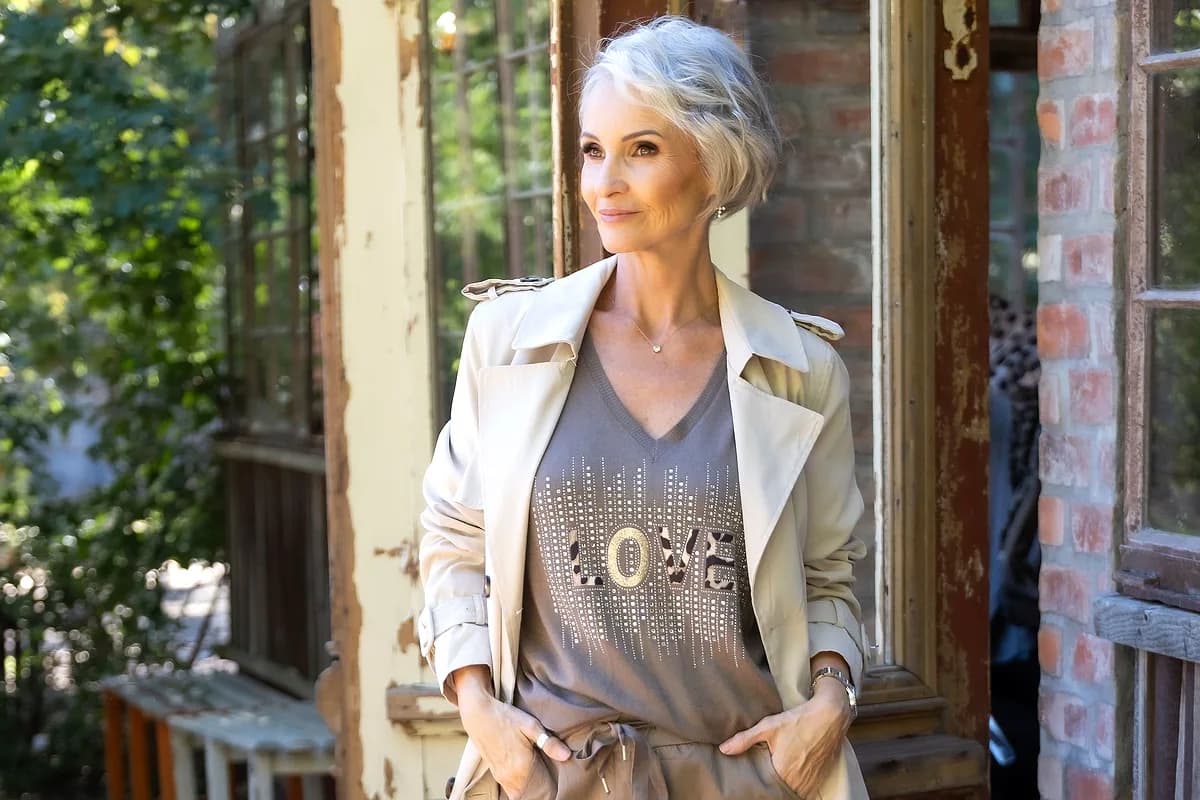 Current vs Trendy: The One Style Distinction That Changes Everything After 45, featured essay by Linda Paige
