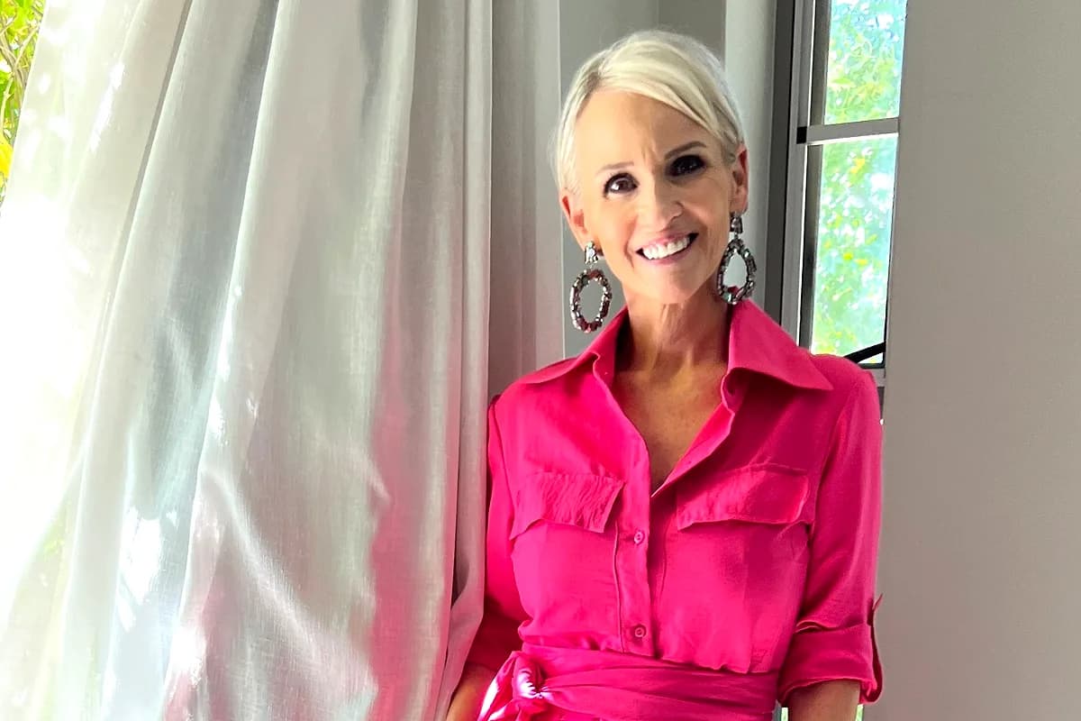 Take Back Control of Your Closet, essay by Linda Paige